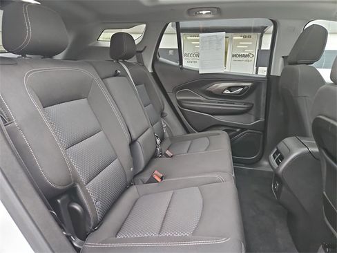 Certified 2023 GMC Terrain SLE w/ Driver Convenience Package image 27