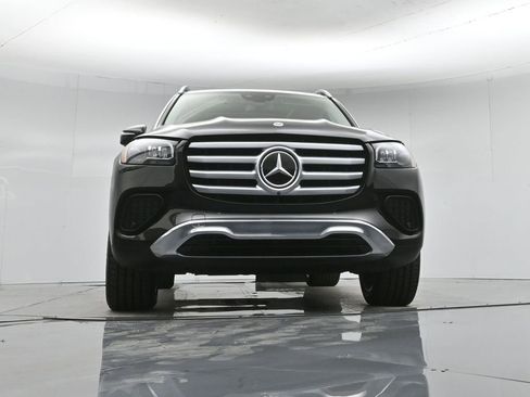 Used 2024 Mercedes-Benz GLS 450 4MATIC image 49