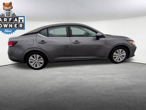 Used 2021 Nissan Sentra S image 10
