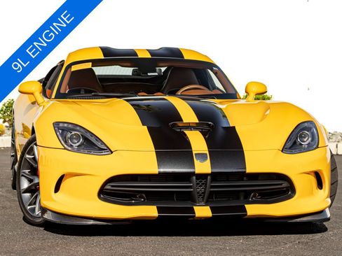 Used 2014 SRT Viper GTS w/ GTS Laguna Interior Package RWD image 4