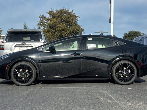 New 2026 Toyota Prius image 6