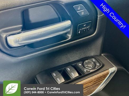 Used 2022 Chevrolet Silverado 1500 High Country w/ Safety Package II AWD/4WD image 12