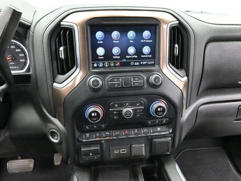 Used 2020 Chevrolet Silverado 2500 High Country w/ Technology Package image 22