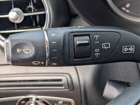 Used 2016 Mercedes-Benz GLC 300 image 13