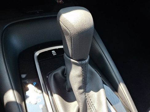 New 2026 Toyota Corolla LE FWD image 18