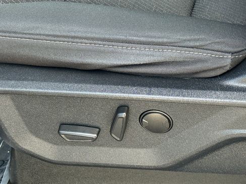 Certified 2022 Ford F150 XLT w/ Equipment Group 302A High image 26