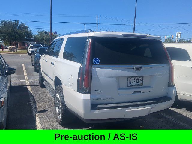 Used 2016 Cadillac Escalade ESV Luxury RWD image 6