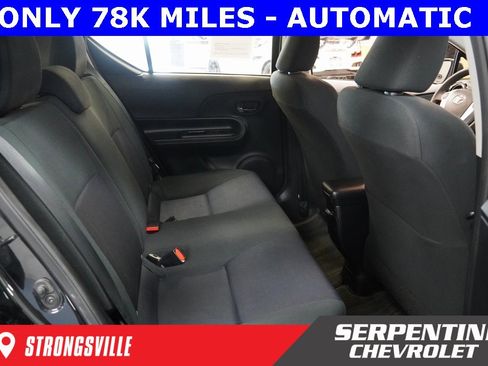 Used 2015 Toyota Prius C Two image 27