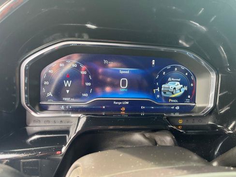 Used 2024 Chevrolet Silverado 3500 High Country w/ High Country Premium Package image 9