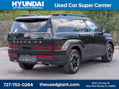 Used 2025 Hyundai Santa Fe SEL image 5