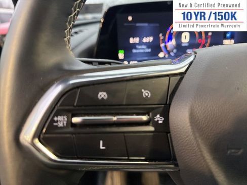 Certified 2025 Chevrolet Traverse LT image 19