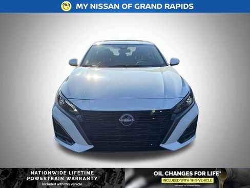 New 2026 Nissan Altima 2.5 SV w/ SV Premium Package AWD/4WD image 10