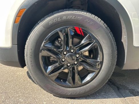 Used 2021 Chevrolet Blazer LT w/ Sound & Technology Package image 9