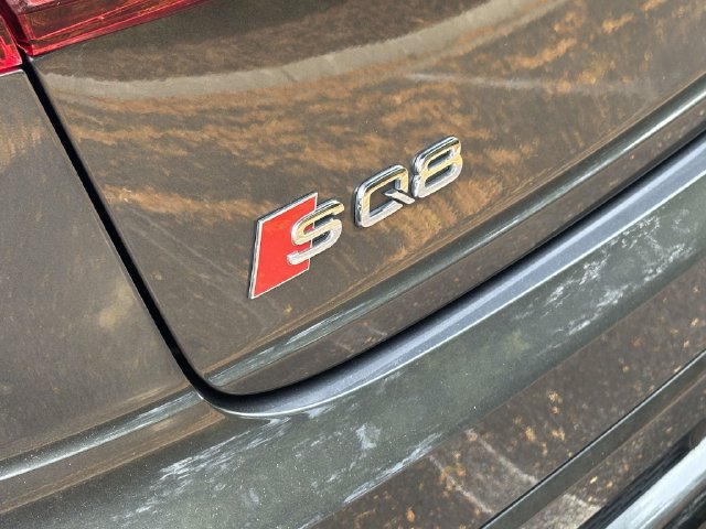 Used 2023 Audi SQ8 Prestige AWD/4WD image 11