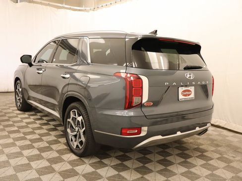 Used 2022 Hyundai Palisade Calligraphy FWD image 3