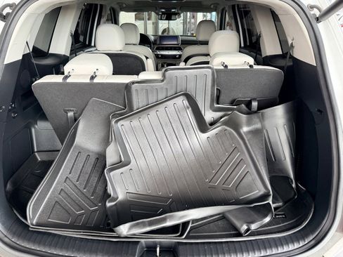 Used 2020 Kia Telluride SX w/ SX Prestige Package image 23