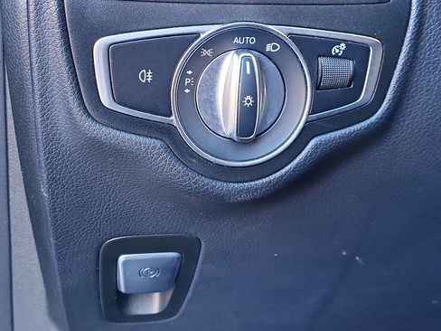 Certified 2021 Mercedes-Benz GLC 300 GLC 300 image 21