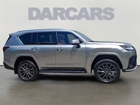 Used 2024 Lexus LX 600 F Sport AWD/4WD image 7