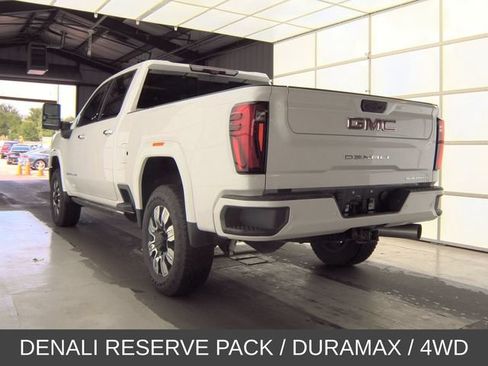 Used 2024 GMC Sierra 2500 Denali w/ Denali Reserve Package AWD/4WD image 3