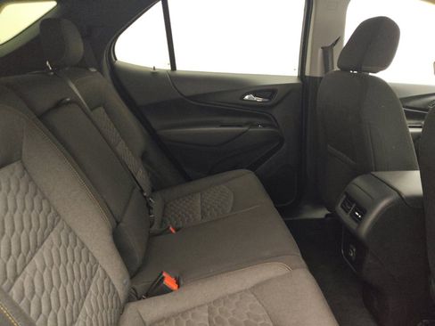 Used 2019 Chevrolet Equinox LT w/ Driver Convenience Package FWD image 19