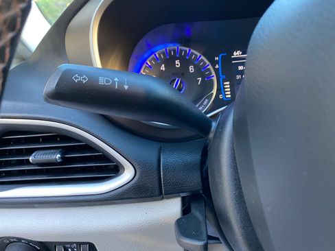 Used 2017 Chrysler Pacifica Touring-L image 53