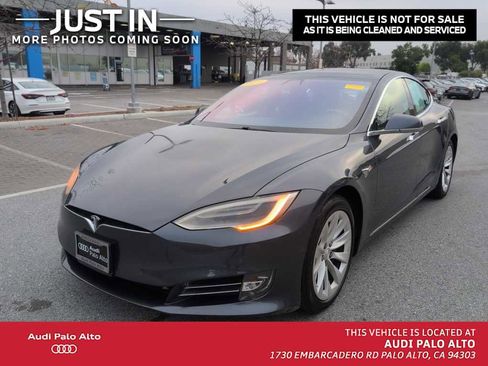 Used 2019 Tesla Model S 100D image 1