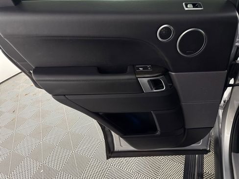Used 2018 Land Rover Range Rover Sport HSE Dynamic AWD/4WD image 11