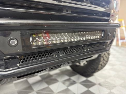 Used 2023 Ford Bronco Outer Banks AWD/4WD image 14