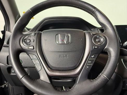 Used 2022 Honda Ridgeline RTL image 16