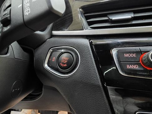 Used 2018 BMW X1 sDrive28i w/ Convenience Package FWD image 35