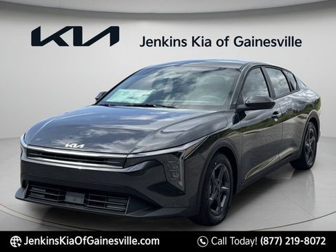 New 2026 Kia K4 FWD image 7
