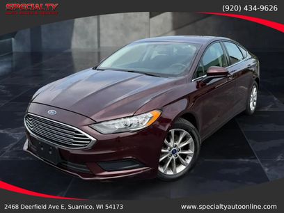 Used 2017 Ford Fusion SE w/ Fusion SE Technology Package