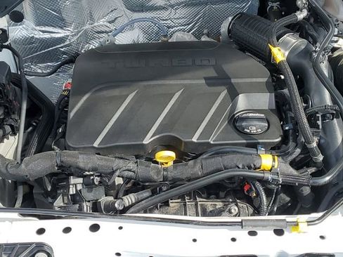 Used 2024 Chevrolet Trax LT w/ Driver Confidence Package image 28