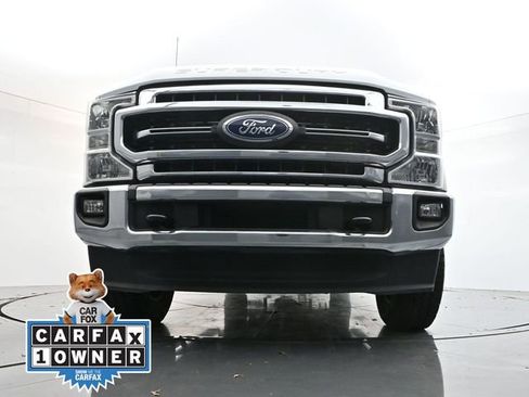 Used 2022 Ford F250 Lariat w/ Lariat Value Package image 29