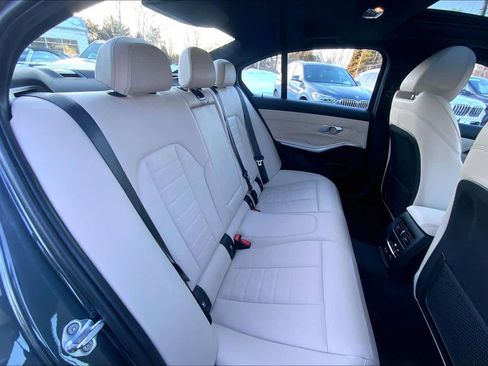 Used 2019 BMW 330i xDrive Sedan w/ M Sport Package image 20