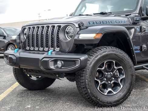 Used 2021 Jeep Wrangler Unlimited Rubicon 4xe w/ Safety Group AWD/4WD image 3