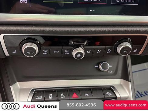 Used 2022 Audi Q3 2.0T Premium AWD/4WD image 29