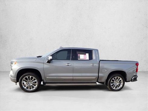 Used 2023 Chevrolet Silverado 1500 High Country w/ High Country Premium Package image 2