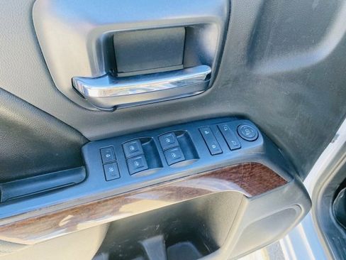 Used 2015 GMC Sierra 2500 SLE w/ SLE Preferred Package image 23