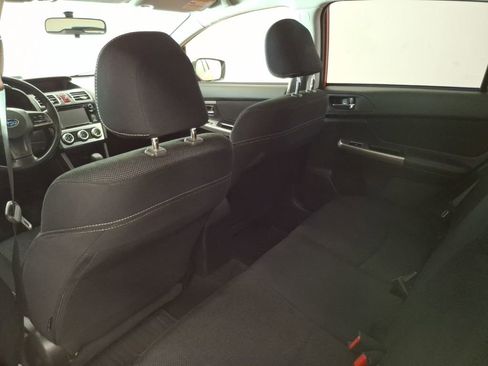 Used 2015 Subaru Crosstrek 2.0i Premium image 14