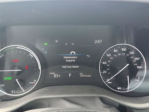 Used 2022 Toyota Sienna Platinum AWD/4WD image 5