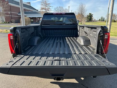 New 2026 GMC Sierra 3500 Denali w/ Denali Reserve Package image 49