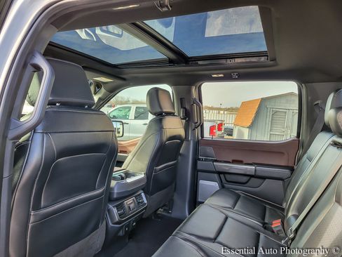 Used 2023 Ford F150 Lariat w/ Equipment Group 502A High image 11