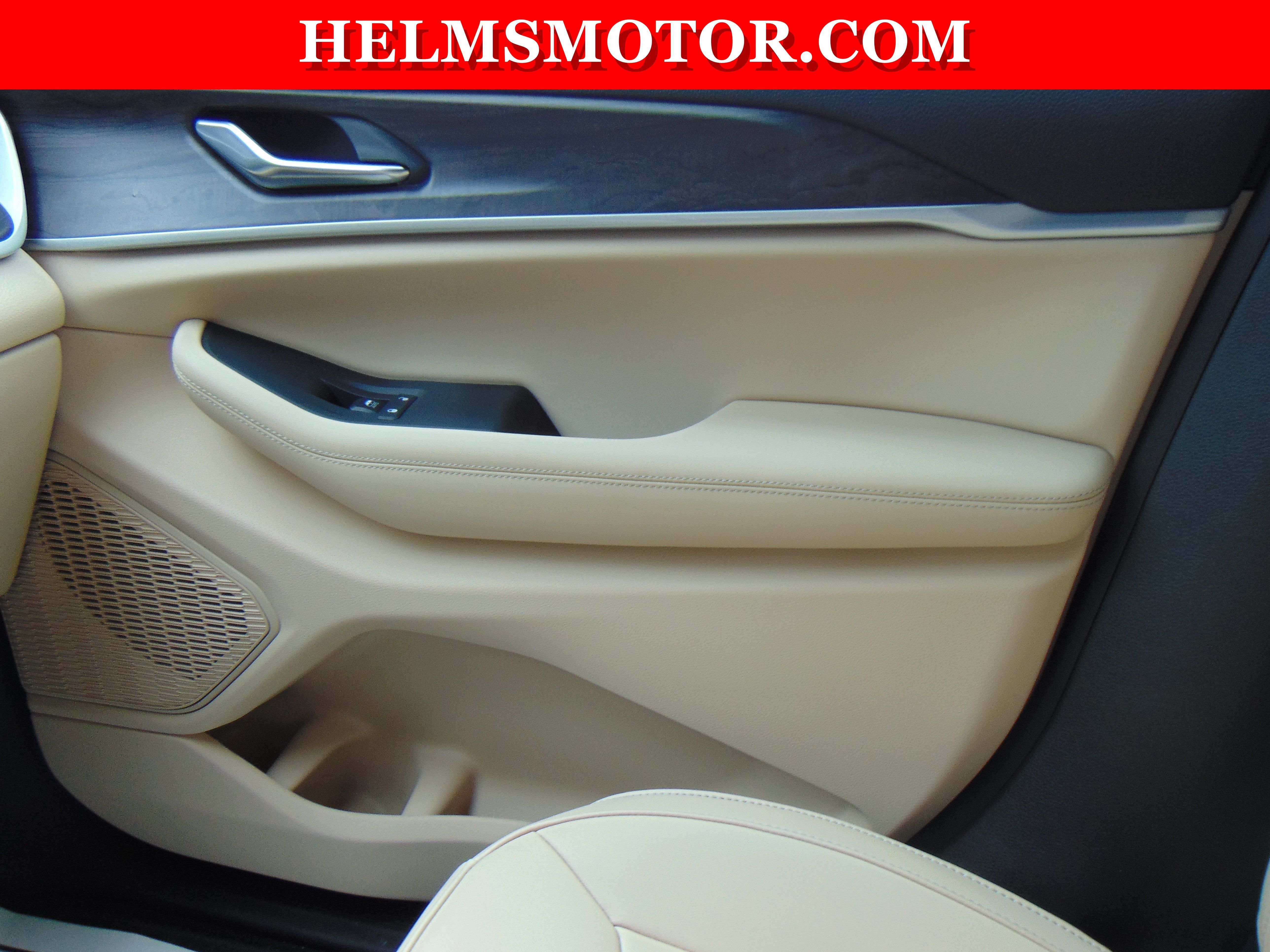 Used 2025 Jeep Grand Cherokee L Limited RWD image 32