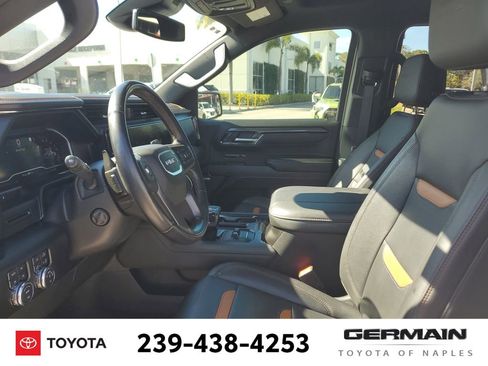 Used 2023 GMC Sierra 1500 AT4 image 23