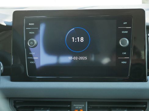 New 2025 Volkswagen Jetta SE image 8