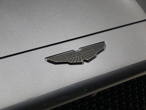 New 2026 Aston Martin DBX S image 34