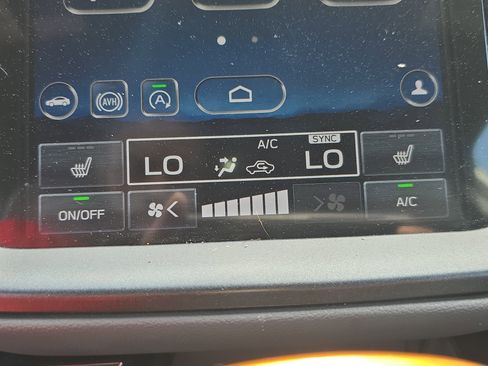 Used 2022 Subaru Outback Wilderness w/ Wilderness Package image 22