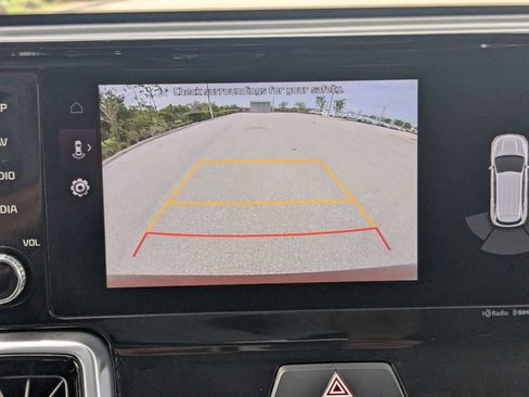 Certified 2023 Kia Sorento SX AWD/4WD image 25