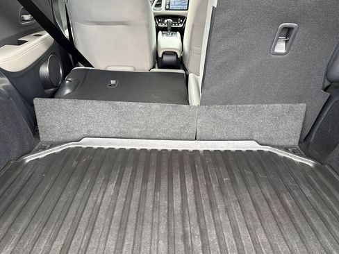 Certified 2022 Honda HR-V EX image 31